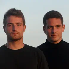 Escucha a Taburu, mira vídeos musicales, lee la biografía, consulta fechas de giras y mucho más.