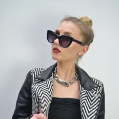 Listen to Cajsa Frangquist, watch music videos, read bio, see tour dates & more!