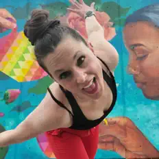 Stephanie Brownを聴いたり、ミュージックビデオを鑑賞したり、経歴やツアー日程などを確認したりしましょう！