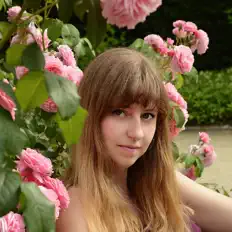 Listen to Daphne Cerez, watch music videos, read bio, see tour dates & more!