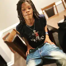 Luister naar G Mello, bekijk muziekvideo's, lees de bio, bekijk de tourdata, en meer!