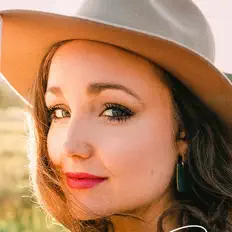 Rachel Haleを聴いたり、ミュージックビデオを鑑賞したり、経歴やツアー日程などを確認したりしましょう！