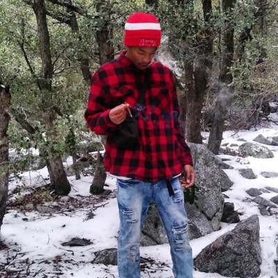 She Know Dat - Single