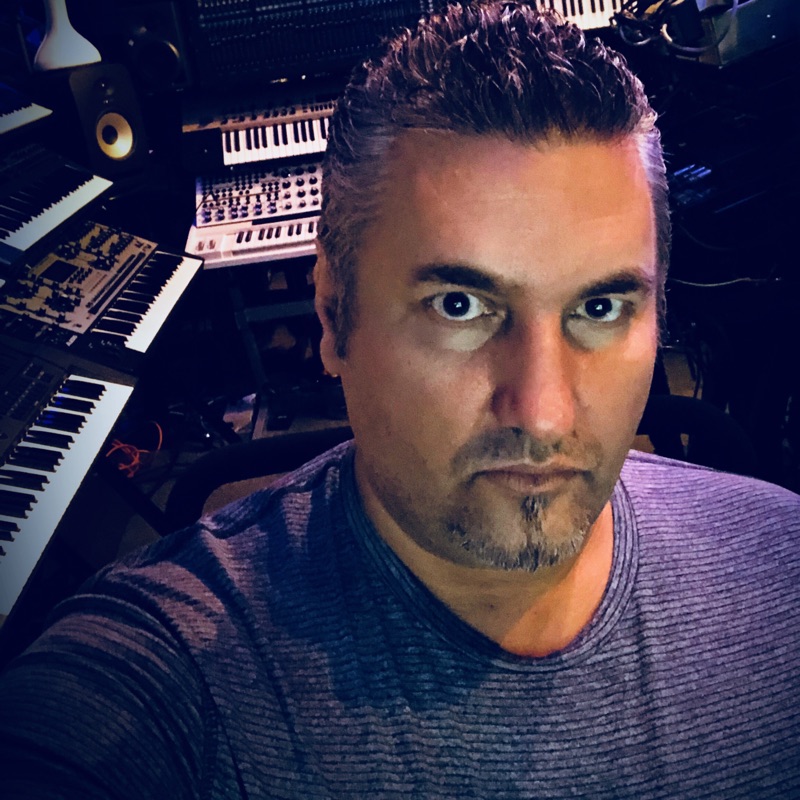 Octavian Boca - Urbano-Reality