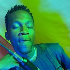 Escucha a Rugio, mira videos musicales, lee su biografía, consulta las fechas de las gira y más.