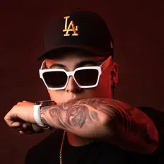 Dengarkan Luis Vi, tonton video musik, baca bio, lihat tanggal tur & lainnya!