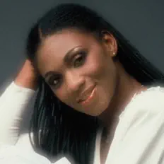 Escucha a Marcia Barrett, mira videos musicales, lee su biografía, consulta las fechas de las gira y más.