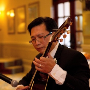 Lối Xưa Mong Chờ
