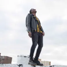 聆聽 De'Sean Ricardo、觀看音樂影片、閱讀小傳、查看巡演日期等！