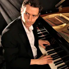 Listen to Chris Geith, watch music videos, read bio, see tour dates & more!