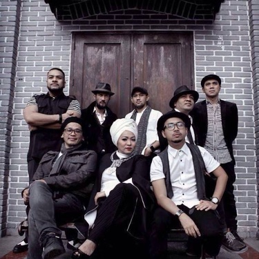 THE GROOVE - Lyrics, Playlists & Videos | Shazam