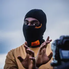Dengarkan Armzy, tonton video musik, baca bio, lihat tanggal tur & lainnya!