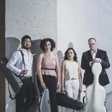 Dengarkan The Verona Quartet, tonton video musik, baca bio, lihat tanggal tur & lainnya!