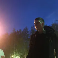 Listen to ValeRoman, watch music videos, read bio, see tour dates & more!