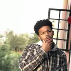 Escucha a Mossmo Cotchino, mira videos musicales, lee su biografía, consulta las fechas de las gira y más.