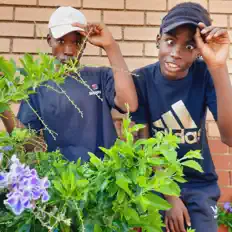 Listen to Blackronixx, watch music videos, read bio, see tour dates & more!