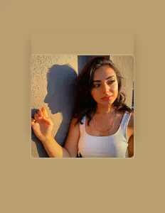 İrem Uğurlu सुनें, म्यूज़िक वीडियो देखें, बायो पढ़ें, दौरे की तारीखें और बहुत कुछ देखें!