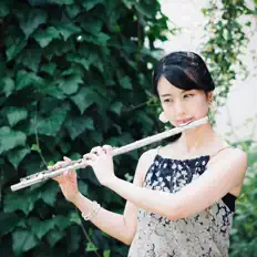 Poslechněte si interpreta Asako Ito, sledujte hudební videa, přečtěte si životopis, podívejte se na data turné a další informace.