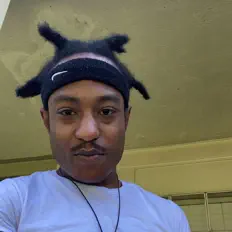 Rado Gを聴いたり、ミュージックビデオを鑑賞したり、経歴やツアー日程などを確認したりしましょう！