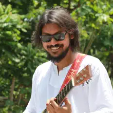 Ascolta Ketan Mohite, guarda video musicali, leggi la biografia, vedi le date del tour & altro!