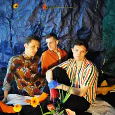 Hör dir Человек, который an, schau dir Musikvideos an, lies die Biografie, finde Tourdaten und mehr!