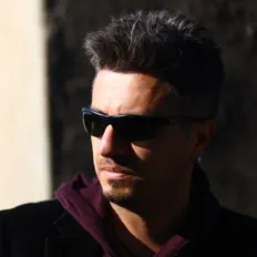 Listen to Özgür Kurum, watch music videos, read bio, see tour dates & more!