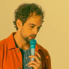 Dengarkan Possible Impossible, tonton video musik, baca bio, lihat tanggal tur & lainnya!