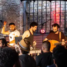 Listen to Nakriz, watch music videos, read bio, see tour dates & more!