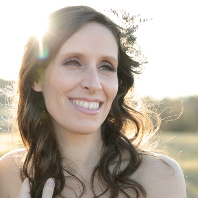 Listen to Edie Carey, watch music videos, read bio, see tour dates & more!
