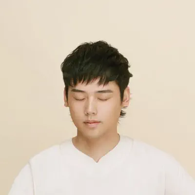 Listen to 杨开闻, watch music videos, read bio, see tour dates & more!