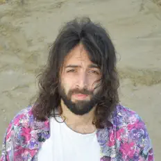 Listen to Yvan, watch music videos, read bio, see tour dates & more!