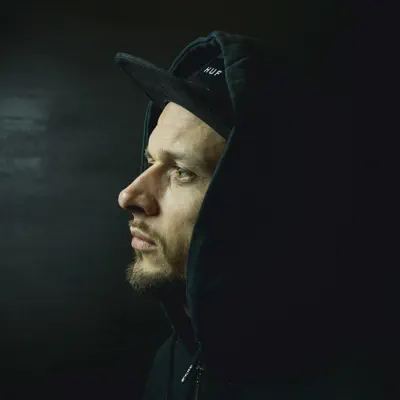 Listen to Chillow, watch music videos, read bio, see tour dates & more!