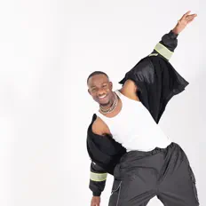 Listen to Romell, watch music videos, read bio, see tour dates & more!