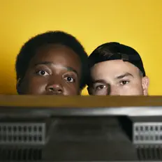 Poslechněte si interpreta C./FORTE, sledujte hudební videa, přečtěte si životopis, podívejte se na data turné a další informace.