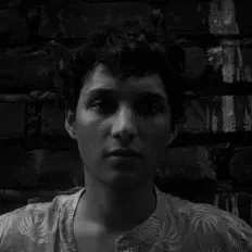 Escucha a pelle, mira videos musicales, lee su biografía, consulta las fechas de las gira y más.