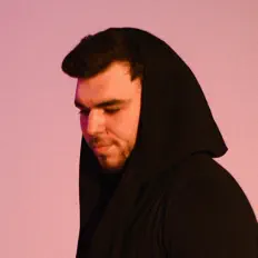 Ascolta MAGOV, guarda video musicali, leggi la biografia, vedi le date del tour & altro!