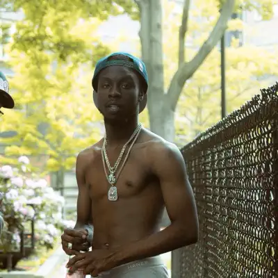 Listen to Y Gizzle, watch music videos, read bio, see tour dates & more!