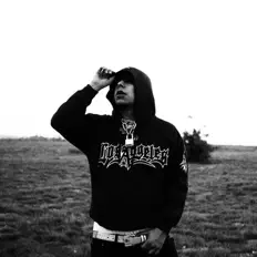 Hör dir TioChakras an, schau dir Musikvideos an, lies die Biografie, finde Tourdaten und mehr!