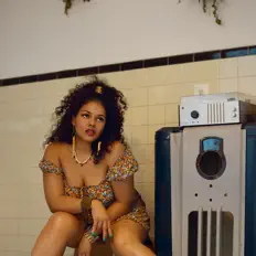 Ali De Leon을(를) 듣고, 뮤직 비디오를 보고, 약력을 읽고, 투어 일정 등을 확인하세요!