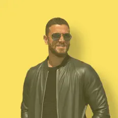 Poslechněte si interpreta AnyQuestions?, sledujte hudební videa, přečtěte si životopis, podívejte se na data turné a další informace.