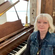 Listen to Pam Turner, watch music videos, read bio, see tour dates & more!