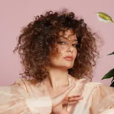 Listen to Leah Flanagan, watch music videos, read bio, see tour dates & more!