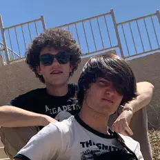 Amaxites을(를) 듣고, 뮤직 비디오를 보고, 약력을 읽고, 투어 일정 등을 확인하세요!