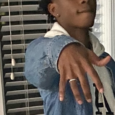 Pretty - Single