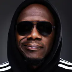 Escucha a Dookie, mira vídeos musicales, lee la biografía, consulta fechas de giras y mucho más.