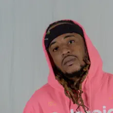 Lil Saint Mtg सुनें, म्यूज़िक वीडियो देखें, बायो पढ़ें, दौरे की तारीखें और बहुत कुछ देखें!