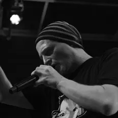 收听 Kiddam And The People、观看音乐视频、阅读小传、查看巡演日期等 ！