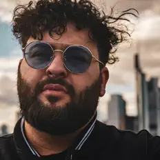 Ouça EinMalik, assista a videoclipes, leia a biografia, veja as datas das turnês e mais!