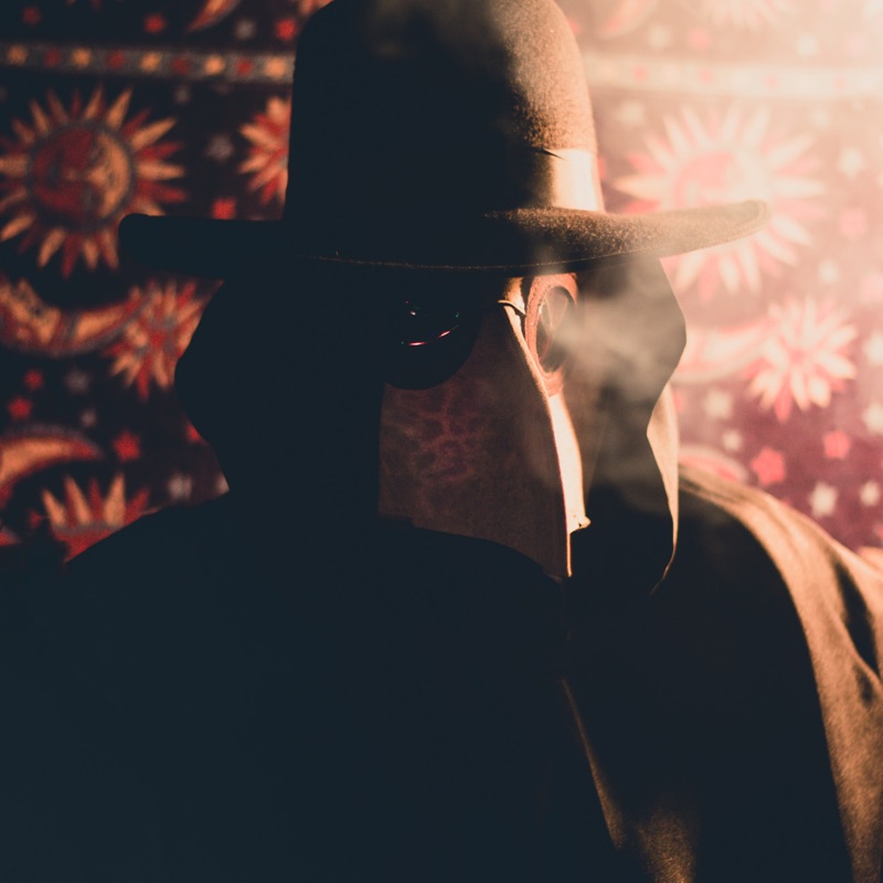 Orlikethis - We're Not Friends, And Life Is Worth Losing