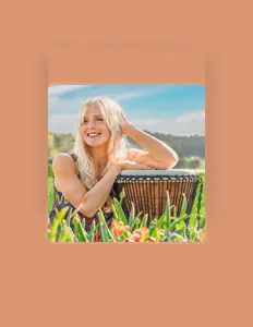 Ouça Emi Li, assista a videoclipes, leia a biografia, veja as datas das turnês e mais!